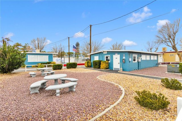22325 US Highway 18 79, Apple Valley, CA 92307