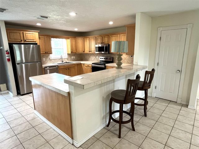 895 Lakeview Drive, Somerville, TX 77879