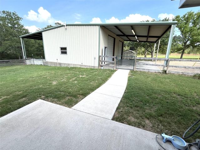 895 Lakeview Drive, Somerville, TX 77879
