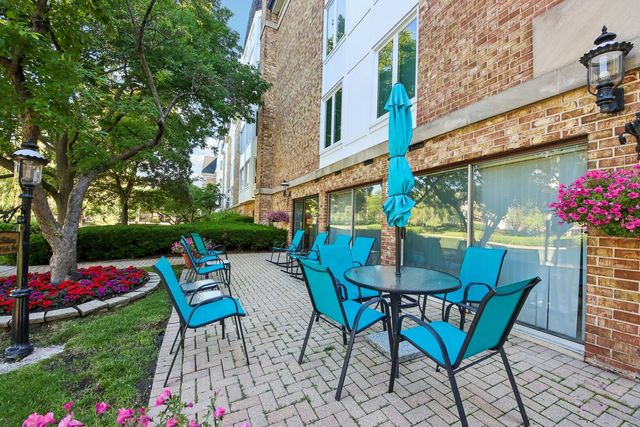 225 Lake Boulevard 545, Buffalo Grove, IL 60089