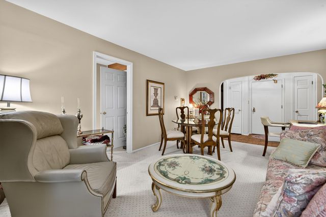 225 Lake Boulevard 545, Buffalo Grove, IL 60089