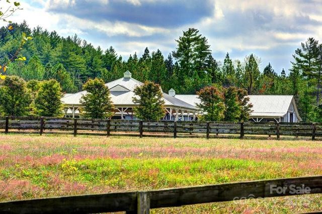 1227 River Club Drive, Morganton, NC 28655