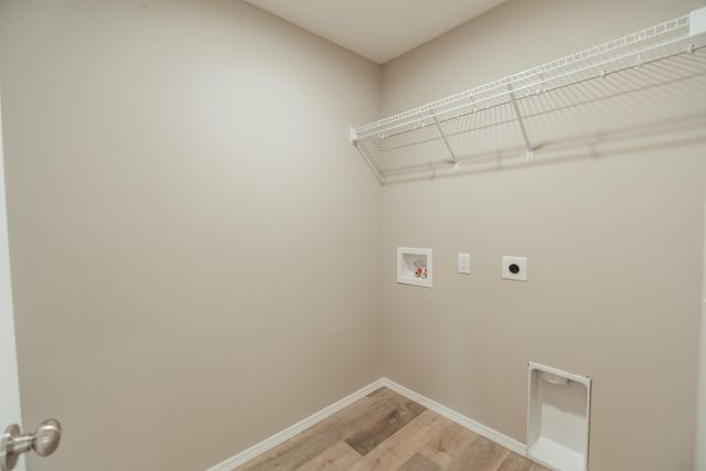 1217 E Macon Street, Republic, MO 65738