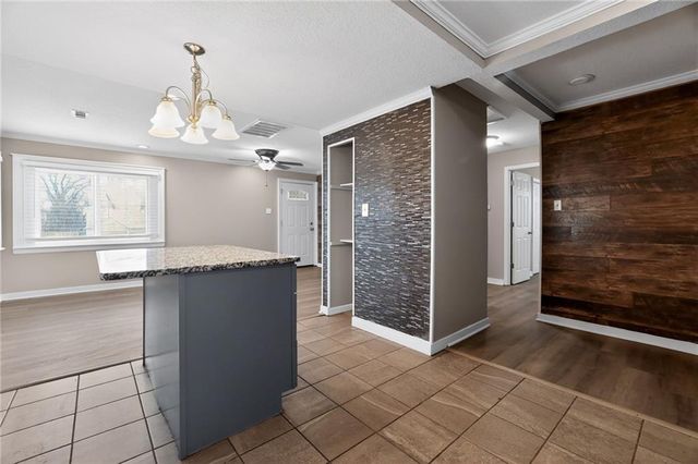 6315 S Benton Avenue, Kansas City, MO 64132