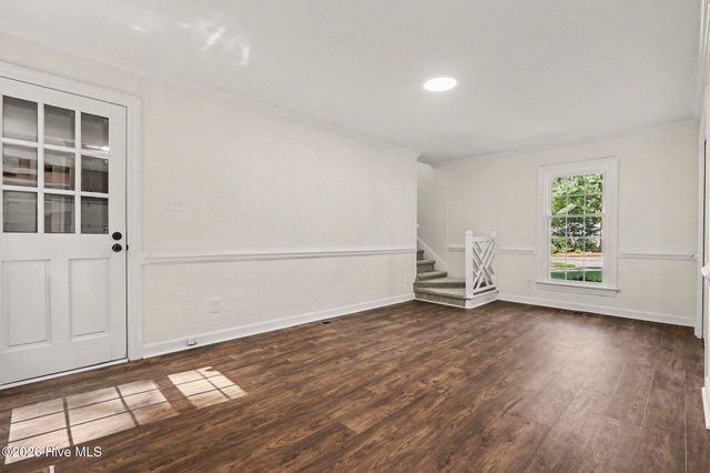 108 Buckingham Court, Rocky Mount, NC 27803