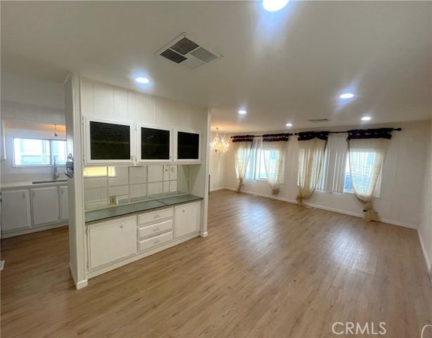 17700 S Western 160, Gardena, CA 90248