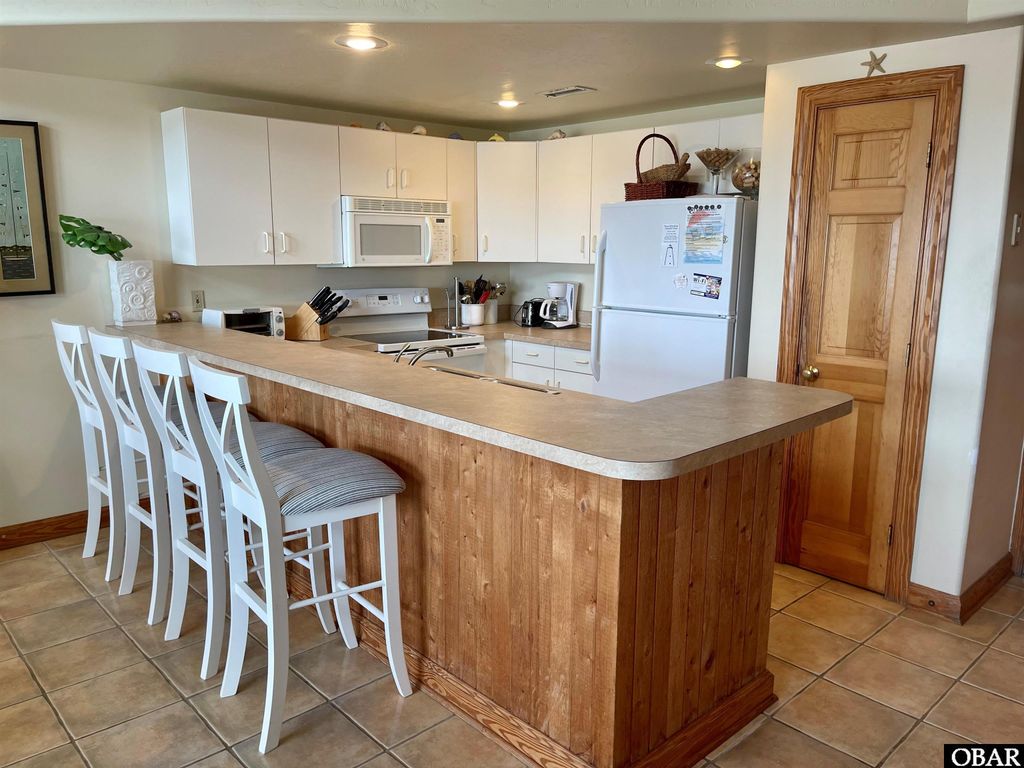 Image 5 of property listing at 337-Unit 2a Silver Lake Drive Unit 2a, Ocracoke, NC 27960