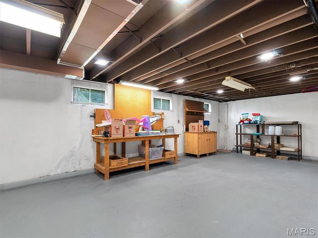 22 La Gorce Drive, Chesterfield, MO 63017