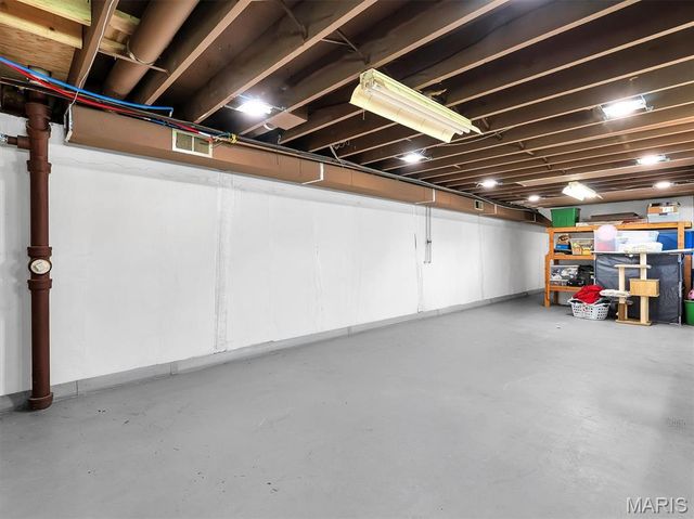 22 La Gorce Drive, Chesterfield, MO 63017