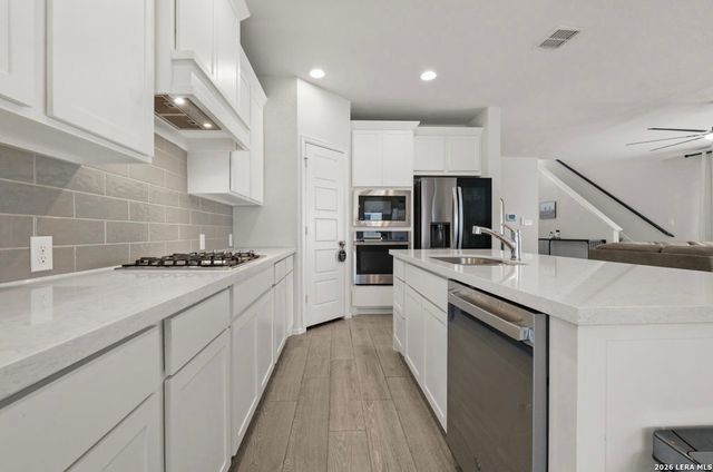 9329 Trestle Creek, San Antonio, TX 78254