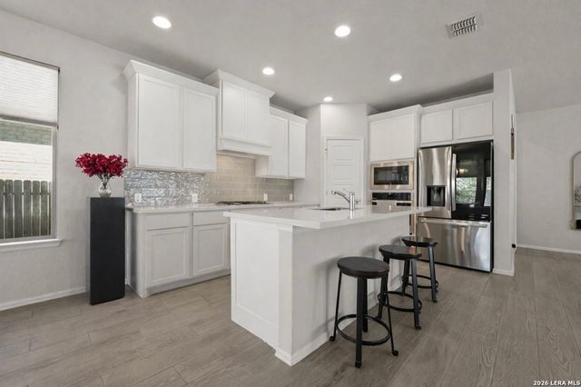 9329 Trestle Creek, San Antonio, TX 78254