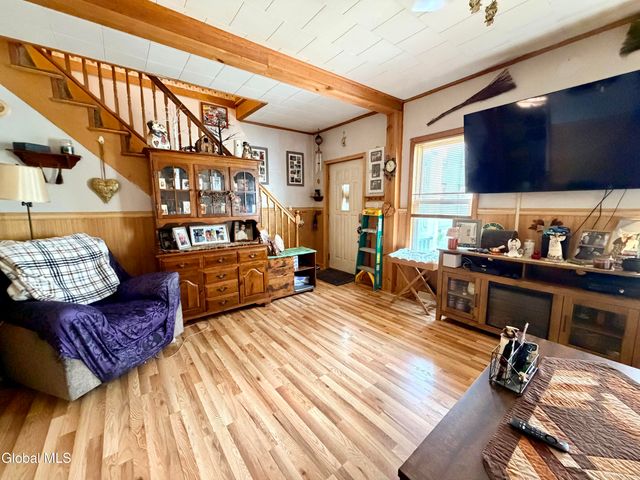 11 Court Street, Johnstown, NY 12095