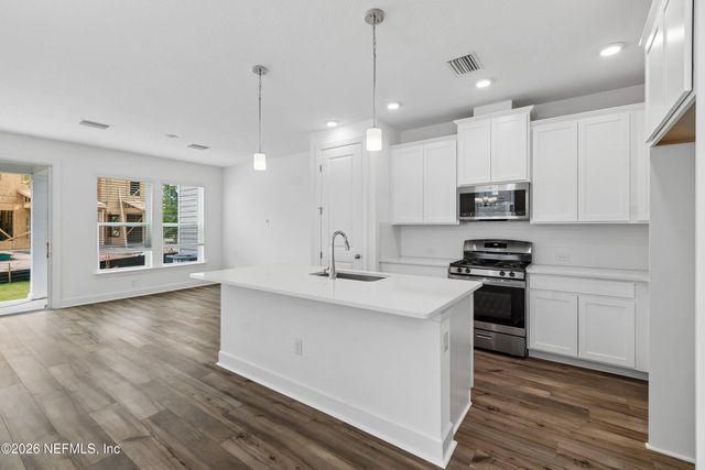689 WINDCHIME Street, Yulee, FL 32097