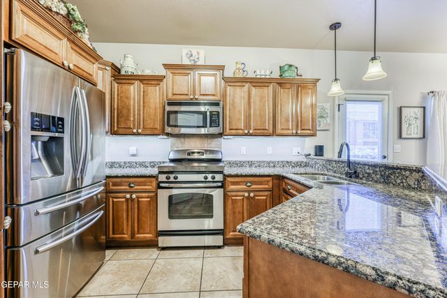 12230 COSTA BRAVA Place, El Paso, TX 79938