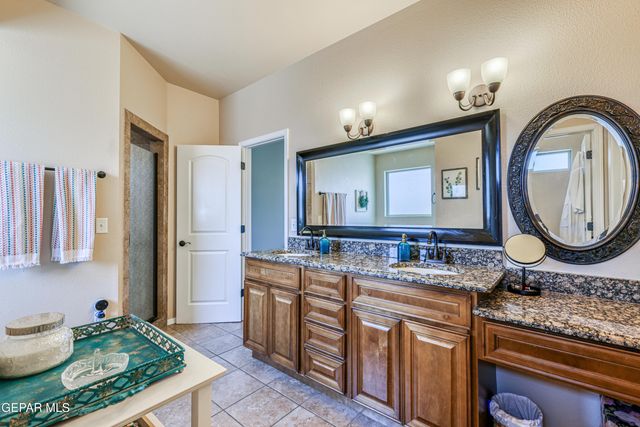 12230 COSTA BRAVA Place, El Paso, TX 79938