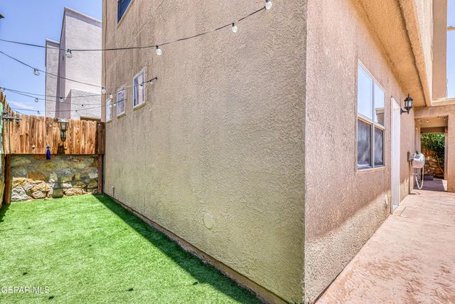 12230 COSTA BRAVA Place, El Paso, TX 79938
