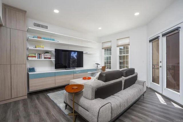 1270 Cleveland Avenue 319, San Diego, CA 92103