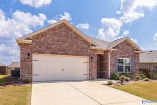 290 Caudle Drive, Madison, AL 35756