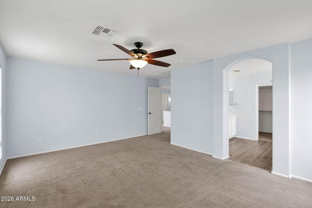 2521 W RED FOX Road, Phoenix, AZ 85085