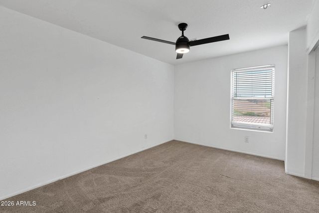 2521 W RED FOX Road, Phoenix, AZ 85085