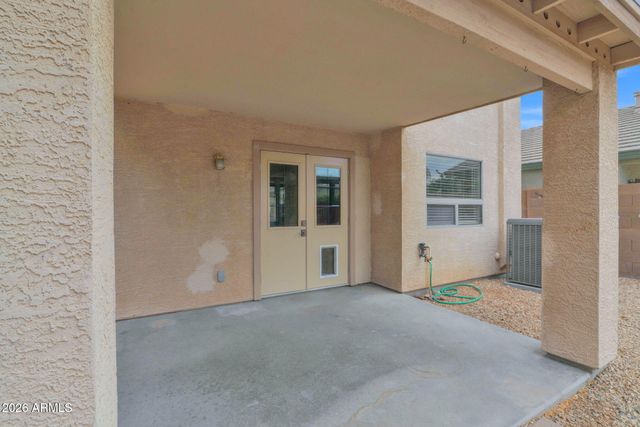 2521 W RED FOX Road, Phoenix, AZ 85085