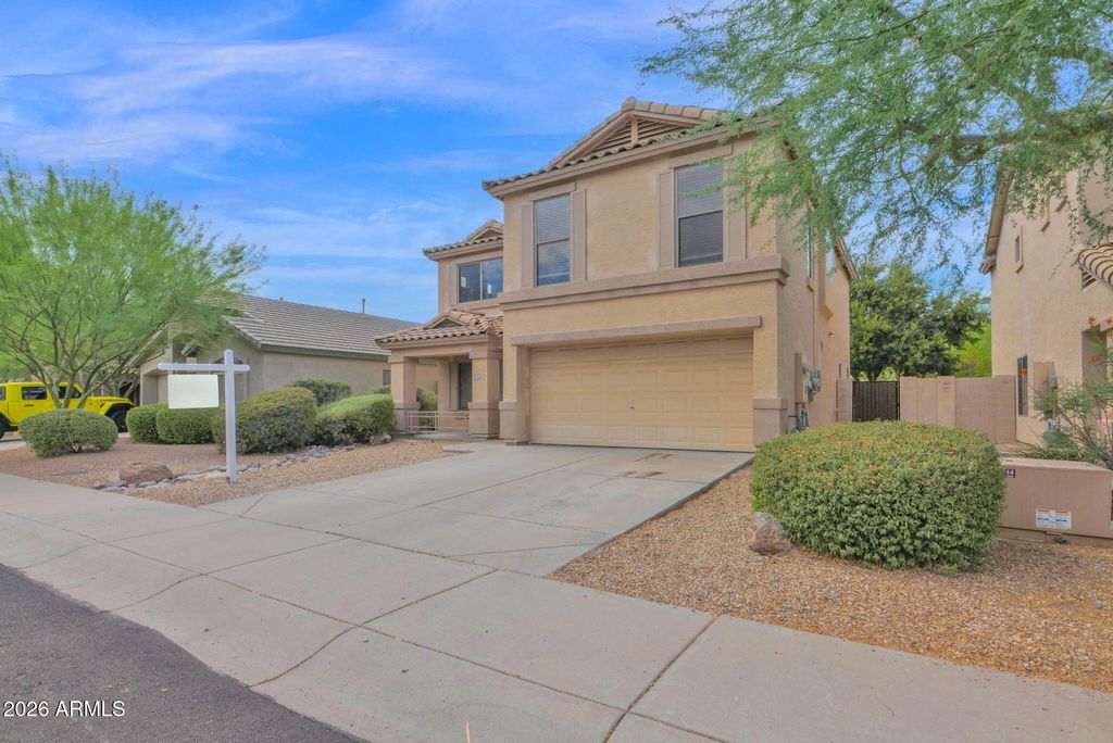 2521 W RED FOX Road, Phoenix, AZ 85085 — photo 2