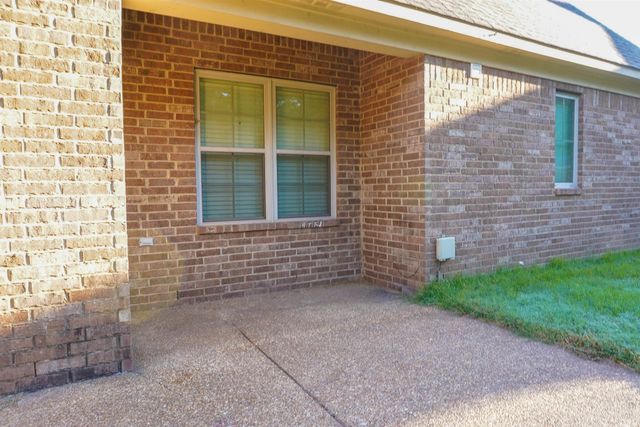 6135 ABIGAIL BLUFFS DR, Bartlett, TN 38135