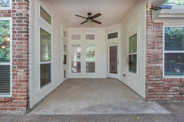 2817 Naples Drive, Hurst, TX 76054