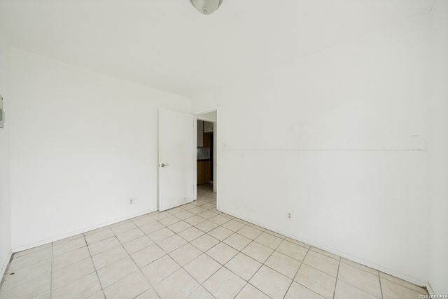 853 HOLMGREEN RD, San Antonio, TX 78220