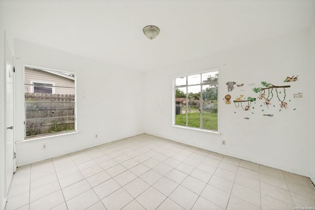 853 HOLMGREEN RD, San Antonio, TX 78220