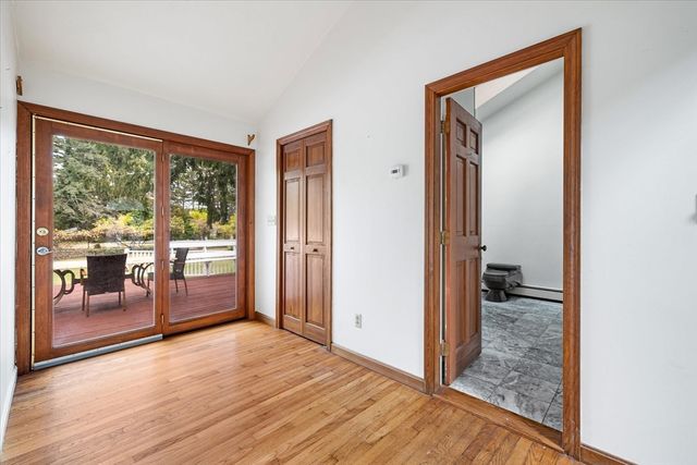 250 Shrewsbury Street, Holden, MA 01520