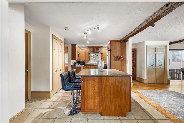 250 Shrewsbury Street, Holden, MA 01520