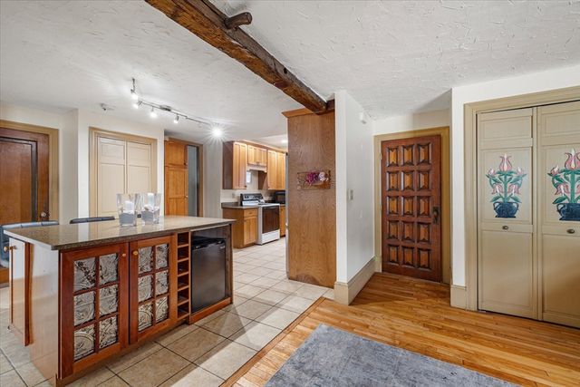 250 Shrewsbury Street, Holden, MA 01520