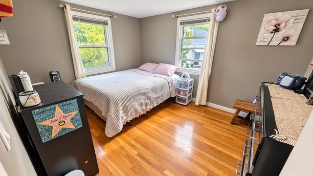 9 Summit Ave, Saugus, MA 01906