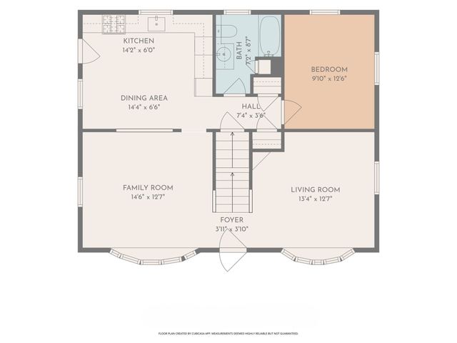 9 Summit Ave, Saugus, MA 01906