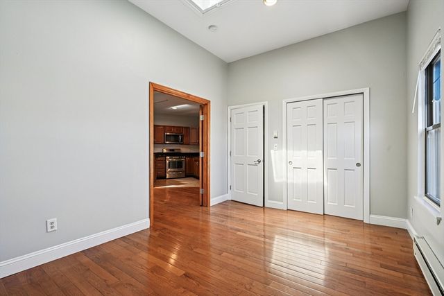 1 Pembroke St 1D, Chelsea, MA 02150