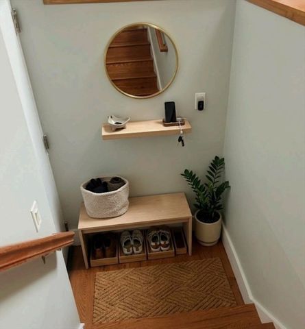 1 Pembroke St 1D, Chelsea, MA 02150