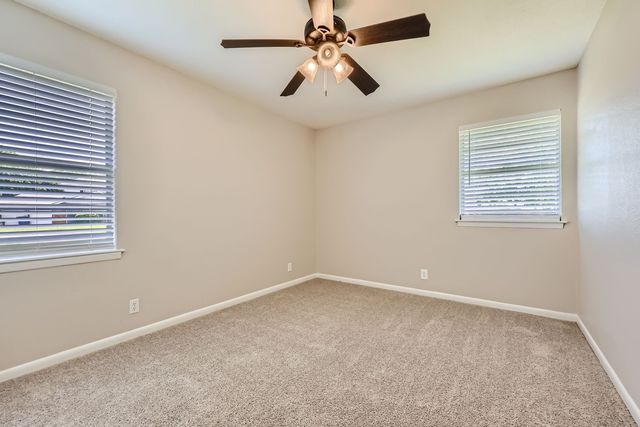 2309 Woodlawn Drive, Ennis, TX 75119