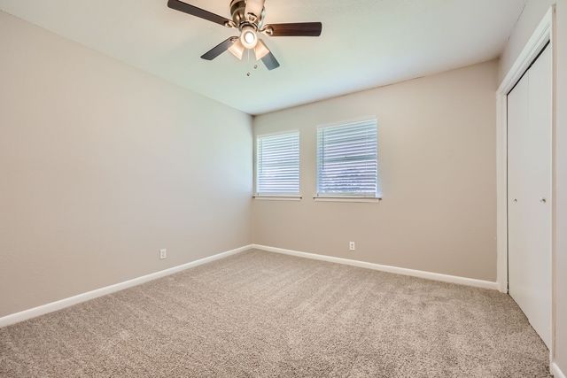2309 Woodlawn Drive, Ennis, TX 75119