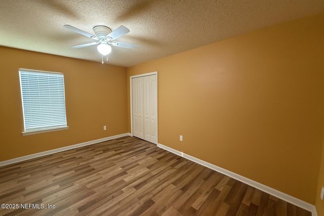 1124 WILD AZALEA Drive, Jacksonville, FL 32221