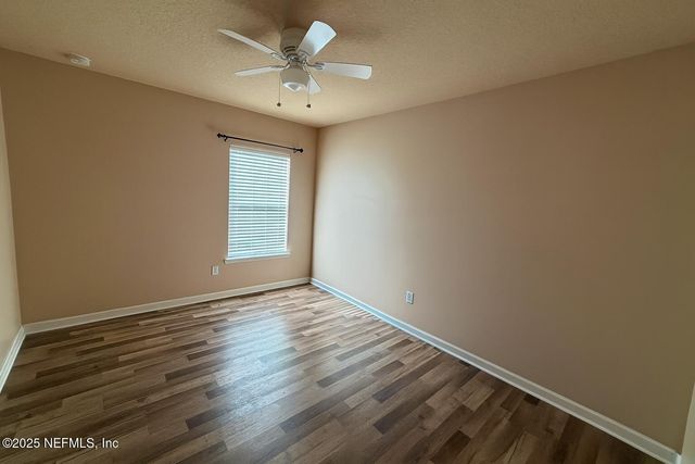1124 WILD AZALEA Drive, Jacksonville, FL 32221