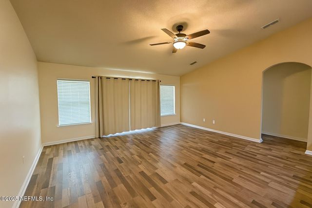 1124 WILD AZALEA Drive, Jacksonville, FL 32221