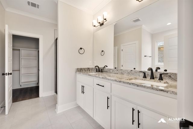 2931 Creekmere Ln, Saint George, LA 70810