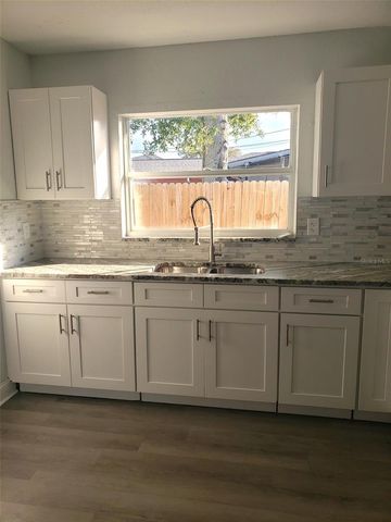 1489 DE LEON STREET, Clearwater, FL 33755