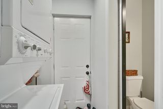 716 CROISSANT PL SE, Washington, DC 20019