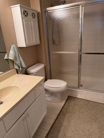 1480 Jefferson Street 203, Des Plaines, IL 60016