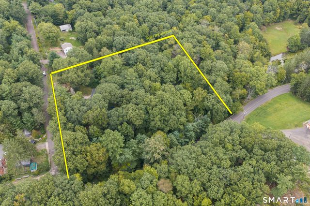 26 Geromin Drive, Haddam, CT 06441