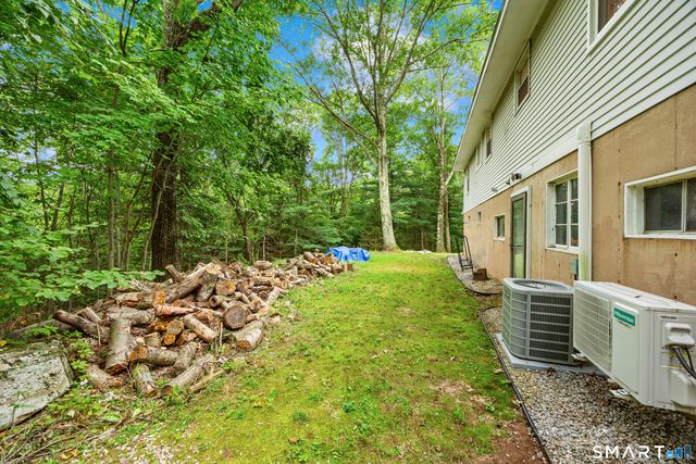 26 Geromin Drive, Haddam, CT 06441