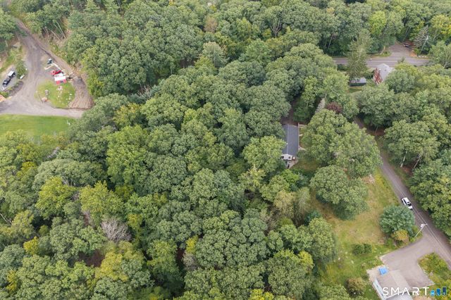26 Geromin Drive, Haddam, CT 06441