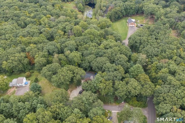 26 Geromin Drive, Haddam, CT 06441